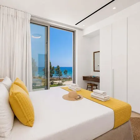 Villa 4br Seafront - Lemonia By Premier