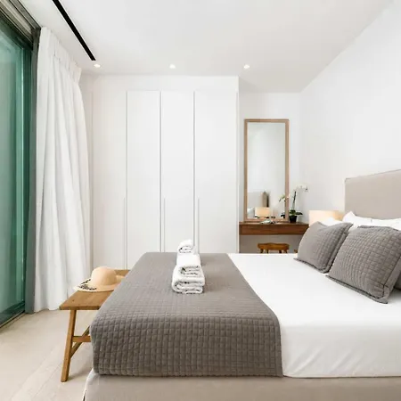 Villa 4br Seafront - Lemonia By Premier Protaras