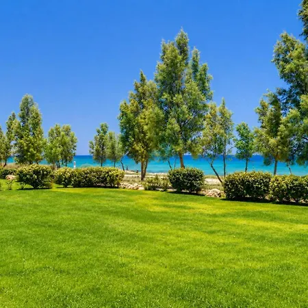 4br Seafront - Lemonia By Premier Villa